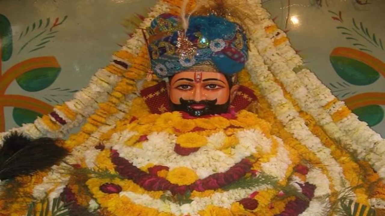 Khatu Shyam Baba: What is the story of Khatu Shyam Baba? Darshan is given in this form